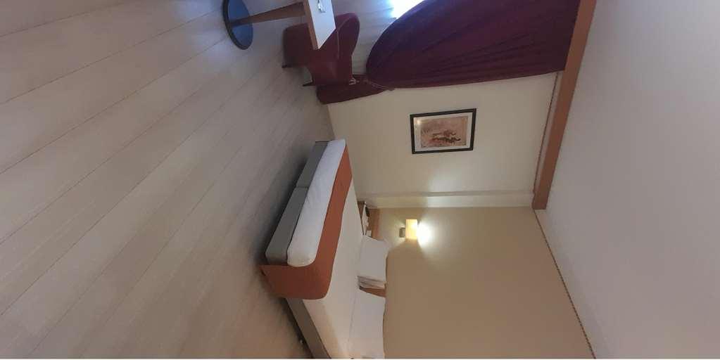 Best Western Mirage Hotel Fiera Paderno Dugnano Δωμάτιο φωτογραφία